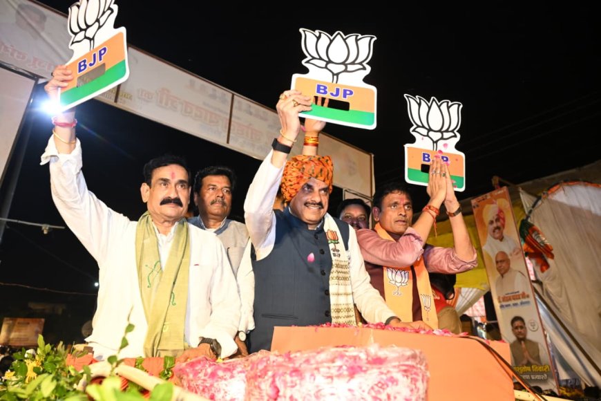 पीतांबरा के दरबार में गिरेंगे 'आँसू' बरसेंगे 'घन' श्याम