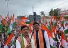 खेल सिर्फ 'फ्रेम' का है बांकी जनता सब जान भी रही है और समझ भी रही है कि यह देश प्रेम है या फिर 'आडंबर'