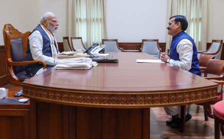 वीडी और मोदी के बीच हुई मुलाकात से सियासी लावे में आया उफान नए समीकरणों की बन रही संभावना