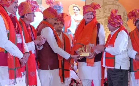 राष्ट्रीय पदाधिकारियों के सम्मान से शुरु हुई भाजपा की दो दिवसीय प्रदेश कार्यसमिति की बैठक