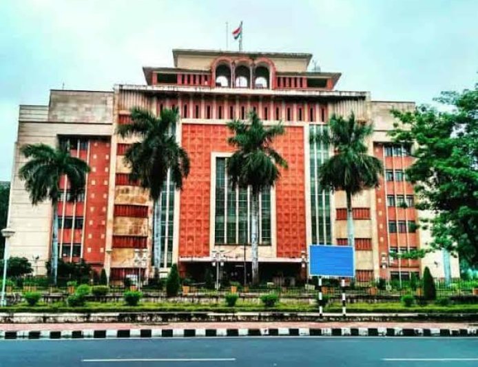 एमपी में शासकीय कर्मचारियों को बड़ी राहत पदोन्नति में सीपीसीटी परीक्षा नहीं बनेगी बाधा CM मोहन यादव ने दिए निर्देश