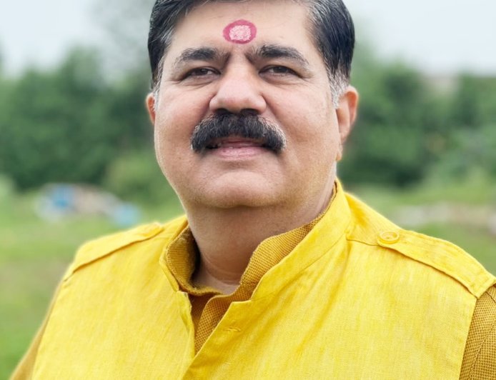 'धूल चेहरे पर थी और आईना साफ करते रहे’ पीसीसी चीफ जीतू पटवारी पर बीजेपी प्रदेश प्रवक्ता डॉ. दुर्गेश केसवानी ने किया जुवानी प्रहार